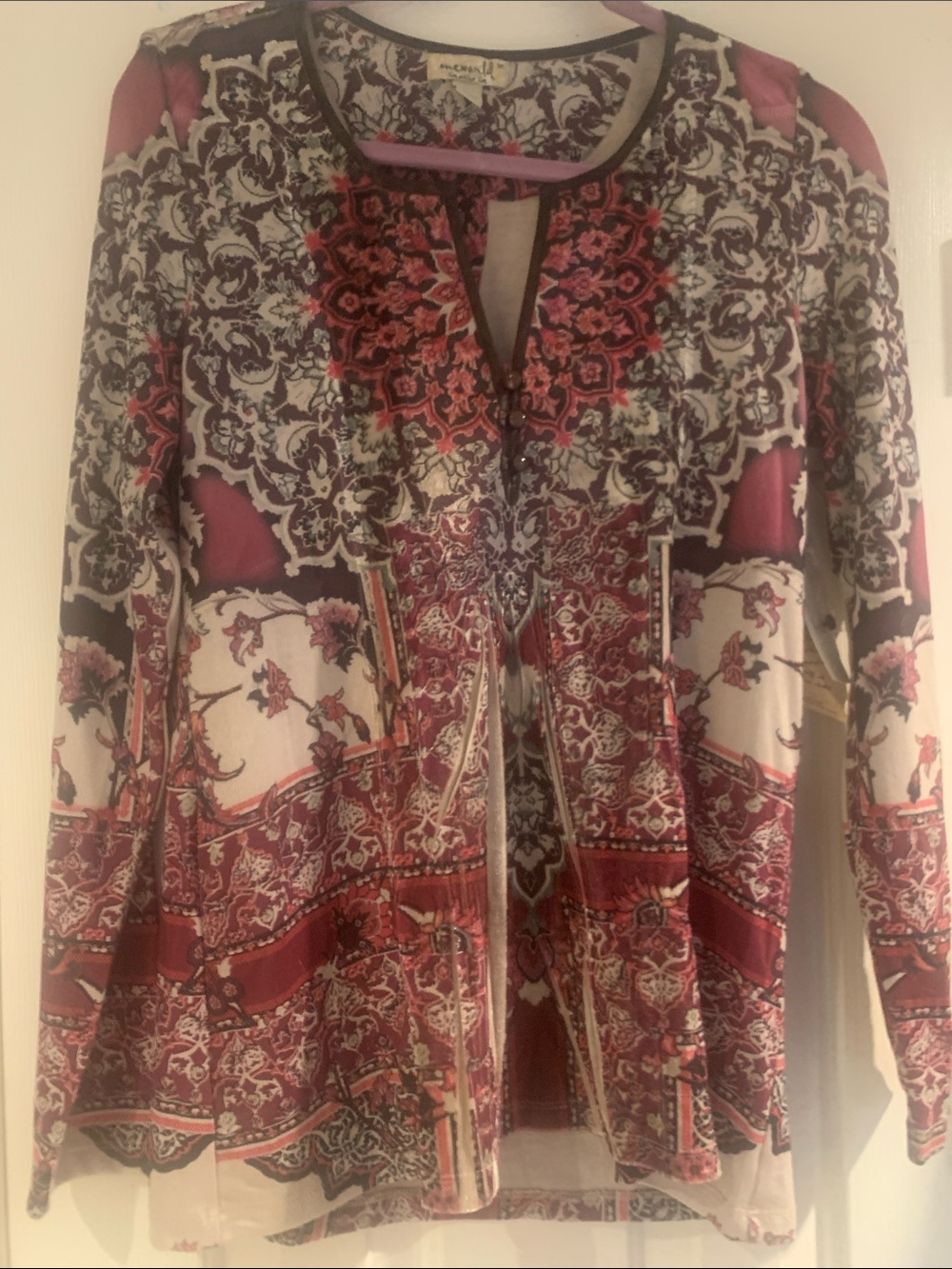 ONE WORLD Long-Sleeve Printed V-neck, 3-button Tunic in Pink and Cream